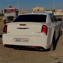 کرایسلەر 300